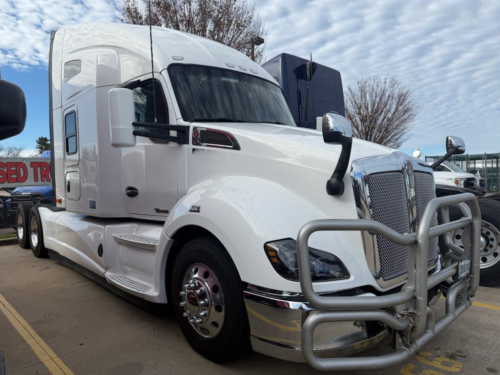 2021 KENWORTH T680 - Campbell Supply