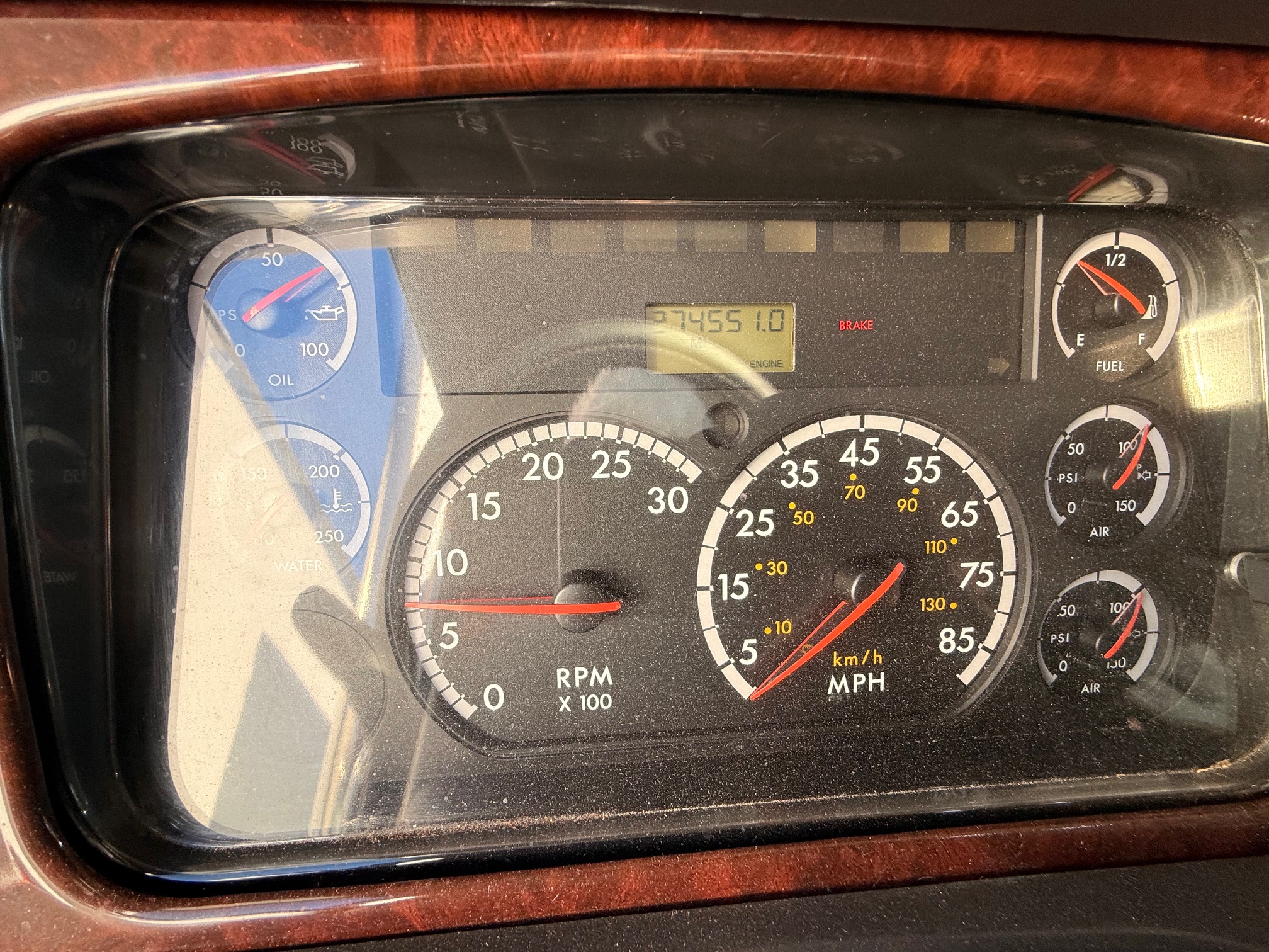 2010 Freightliner M2106 123362-04 2010 Freightliner M2106 123362-04