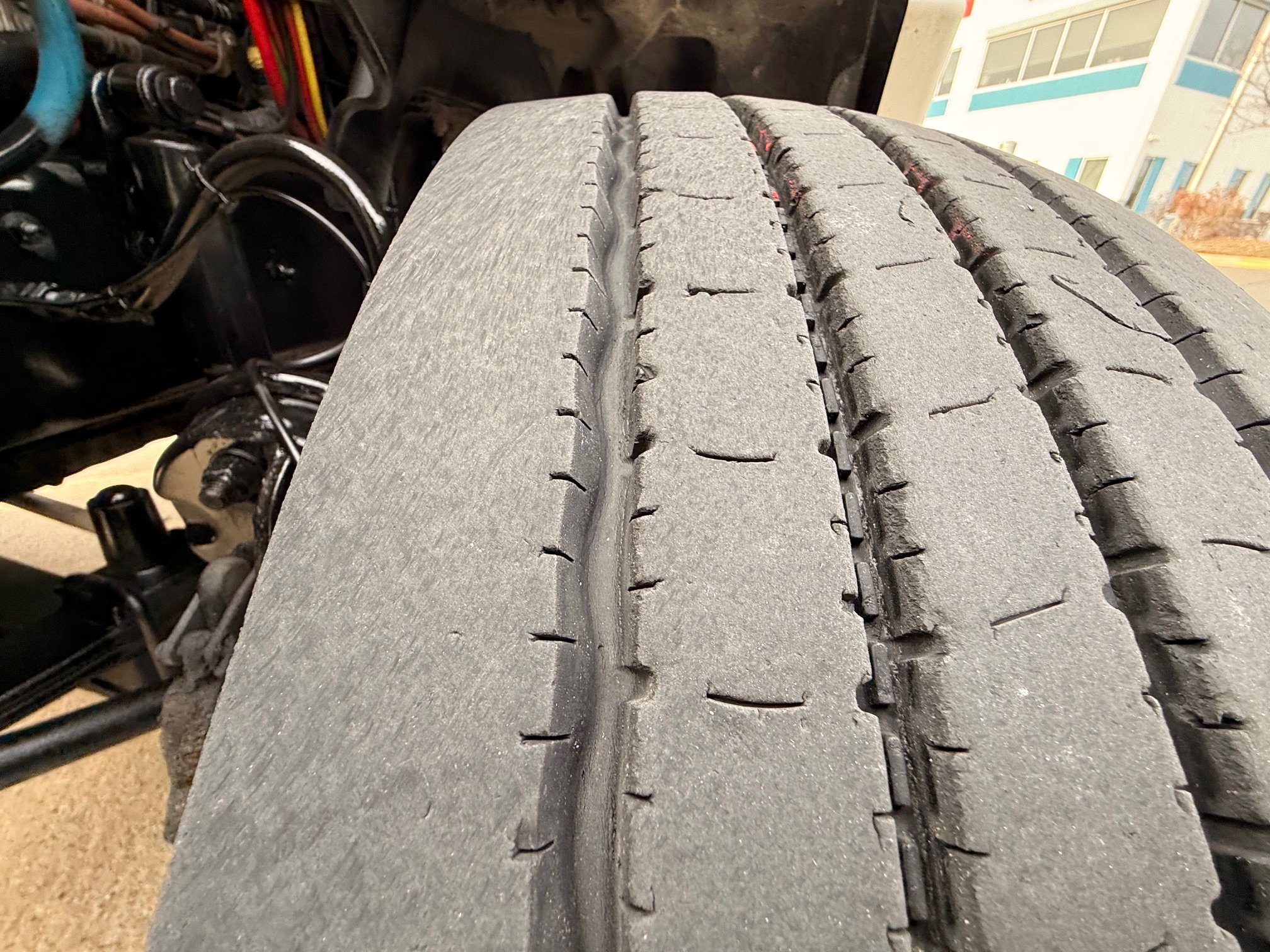 2015 Freightliner CASCADIA 145746-14 2015 Freightliner CASCADIA 145746-14