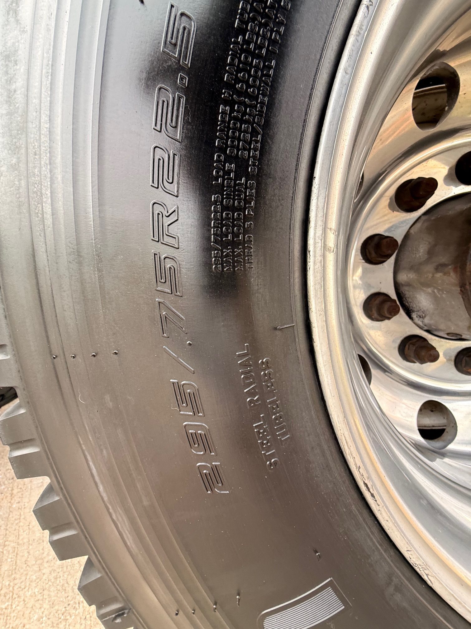 2015 Freightliner CASCADIA 145746-18 2015 Freightliner CASCADIA 145746-18