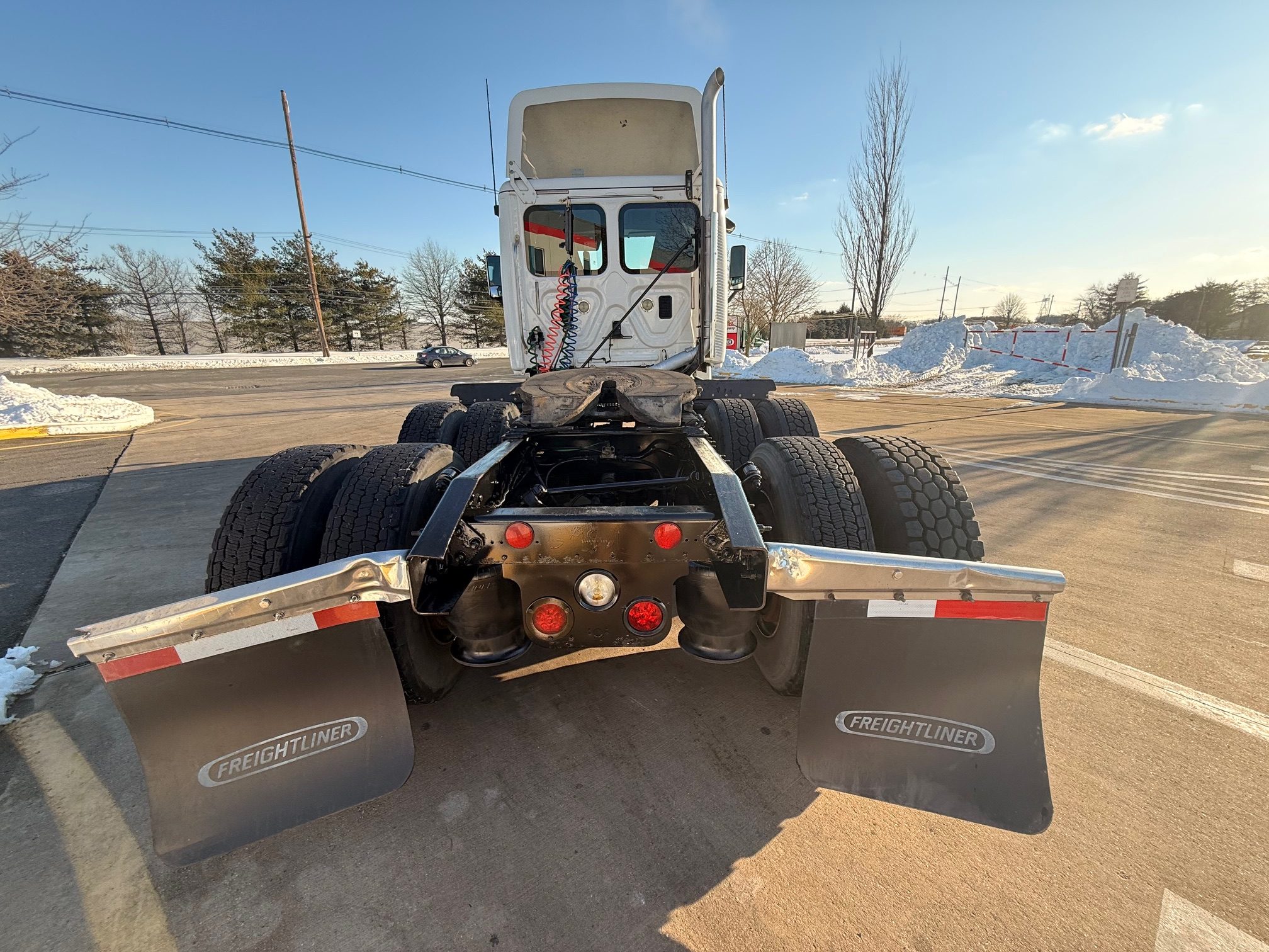 2016 Freightliner CASCADIA 2016 Freightliner CASCADIA - image 5 of 6