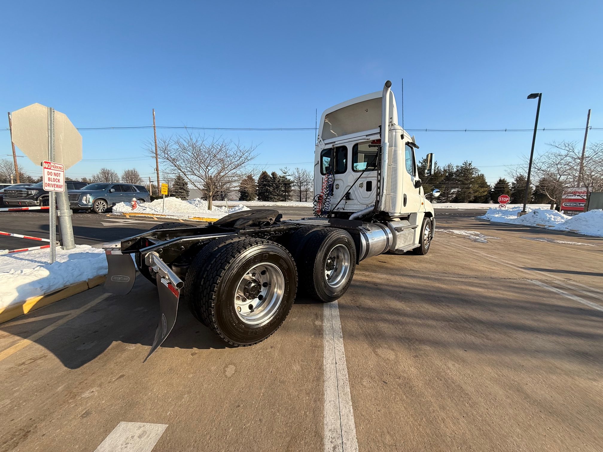 2016 Freightliner CASCADIA 2016 Freightliner CASCADIA - image 6 of 6