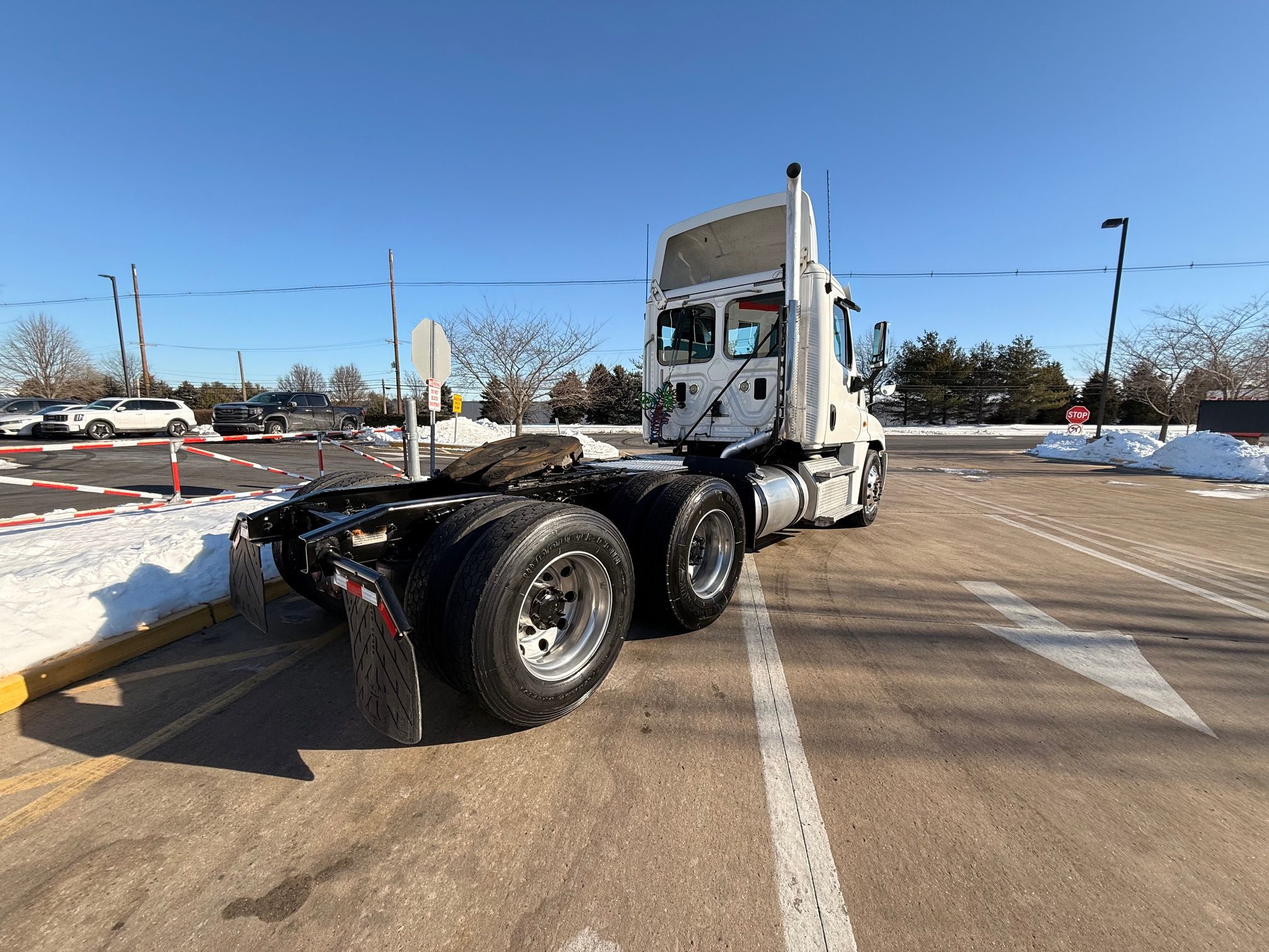 2016 Freightliner CASCADIA 2016 Freightliner CASCADIA - image 5 of 6
