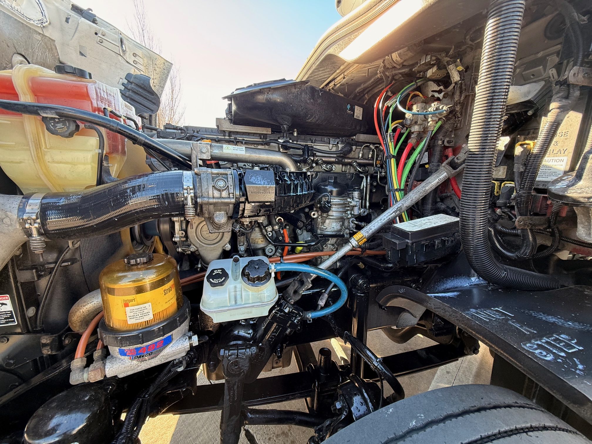 2016 Freightliner CASCADIA 149381-11 2016 Freightliner CASCADIA 149381-11