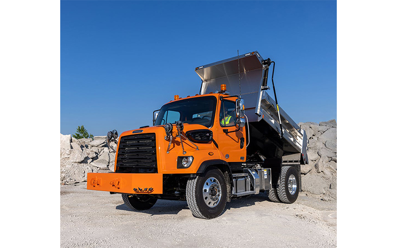 Freightliner 108SD Plus Freightliner 108SD Plus - image 4 of 6