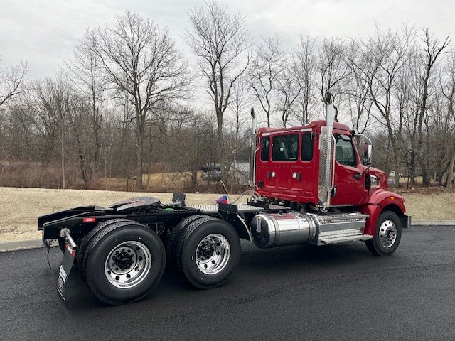 2025 Western Star Trucks 49X 2025 Western Star Trucks 49X - image 4 of 6