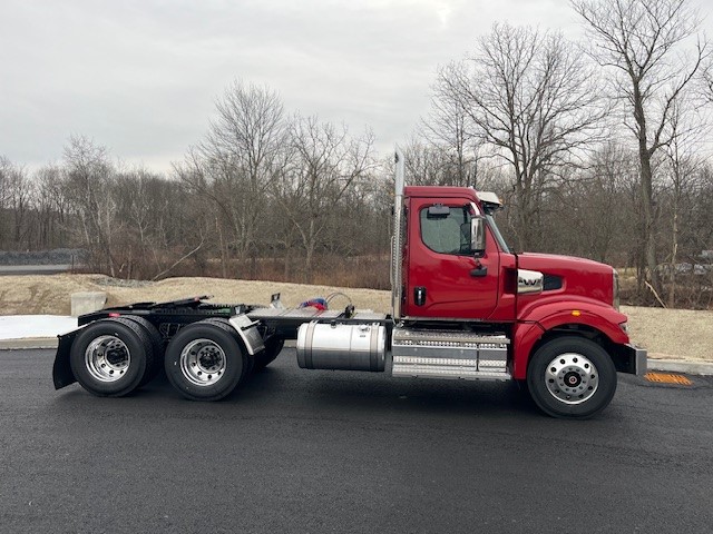 2025 Western Star Trucks 49X 2025 Western Star Trucks 49X - image 5 of 6