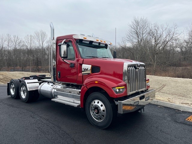 2025 Western Star Trucks 49X 2025 Western Star Trucks 49X - image 6 of 6