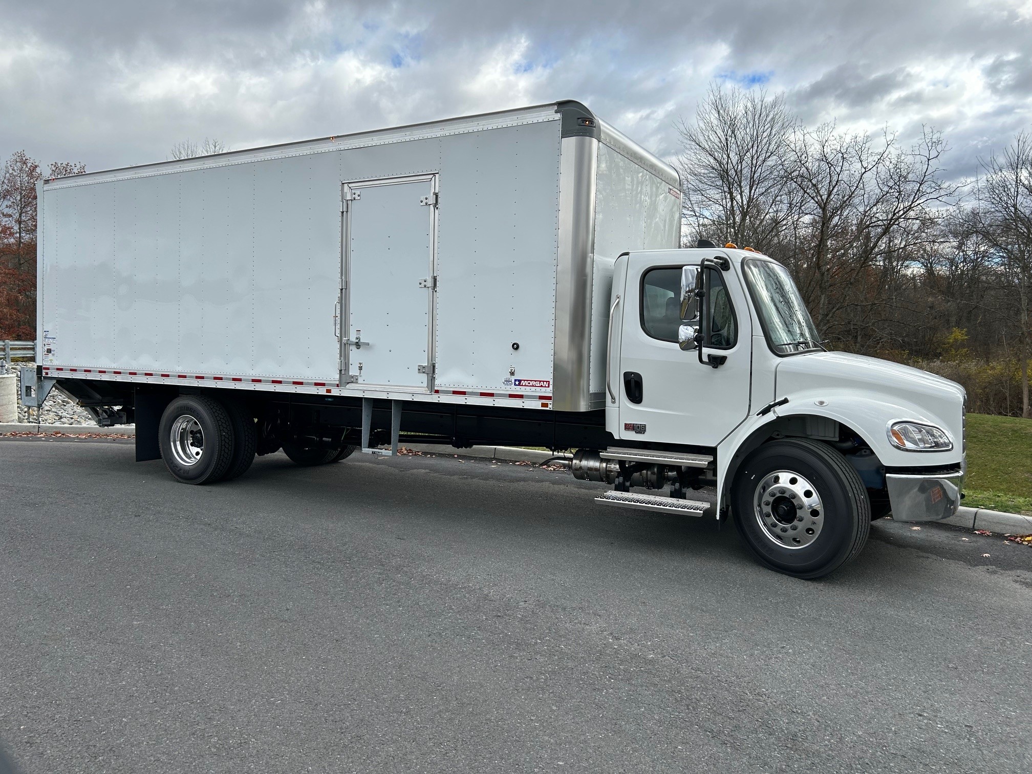 2026 Freightliner M2106 2026 Freightliner M2106 - image 4 of 6