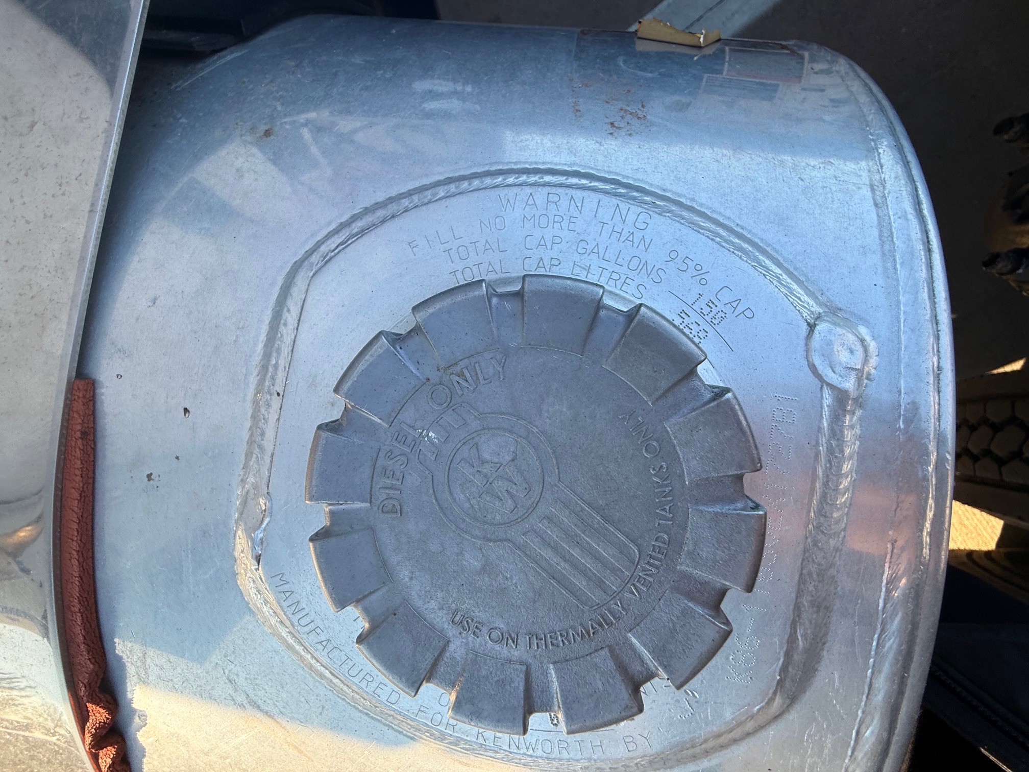 2023 KENWORTH W990 211919-19 2023 KENWORTH W990 211919-19