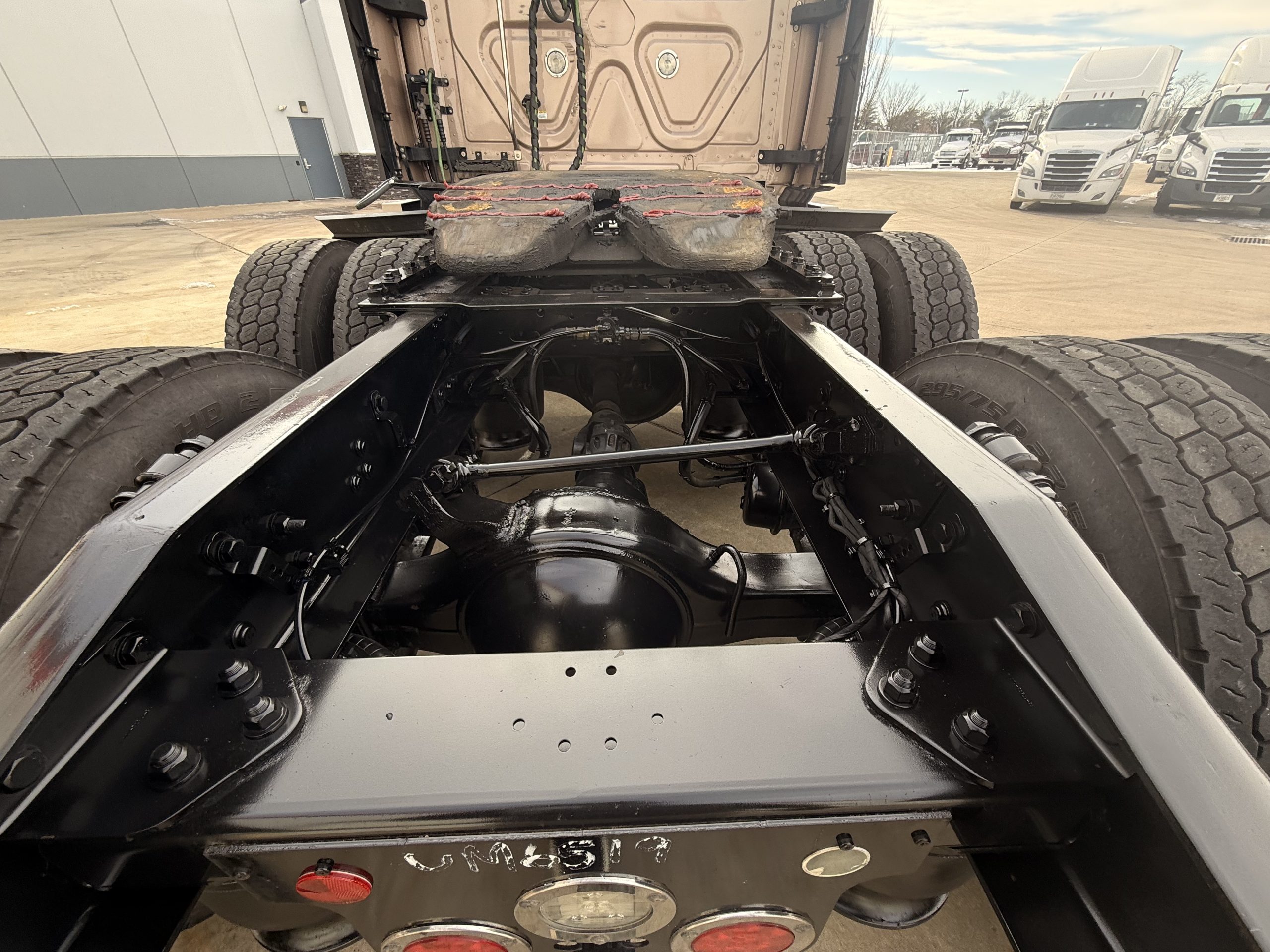 2023 FREIGHTLINER CASCADIA PT126S 2023 FREIGHTLINER CASCADIA PT126S - image 6 of 6