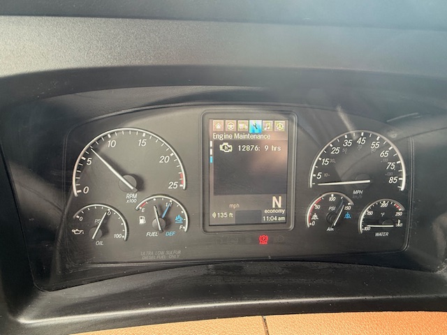 2023 FREIGHTLINER CASCADIA PT126S 213261-10 2023 FREIGHTLINER CASCADIA PT126S 213261-10