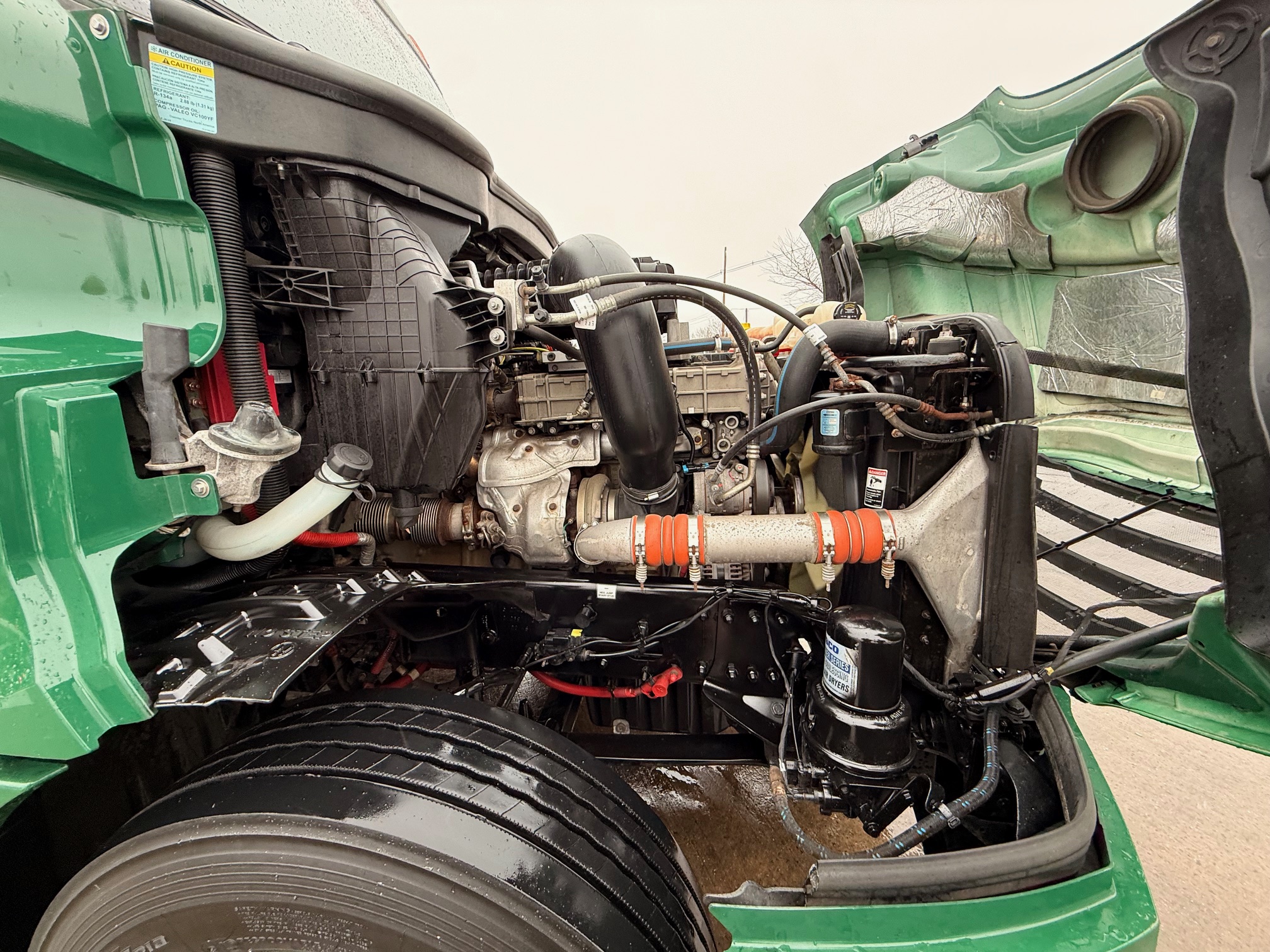 2021 FREIGHTLINER CASCADIA PT126D 180704-08 2021 FREIGHTLINER CASCADIA PT126D 180704-08