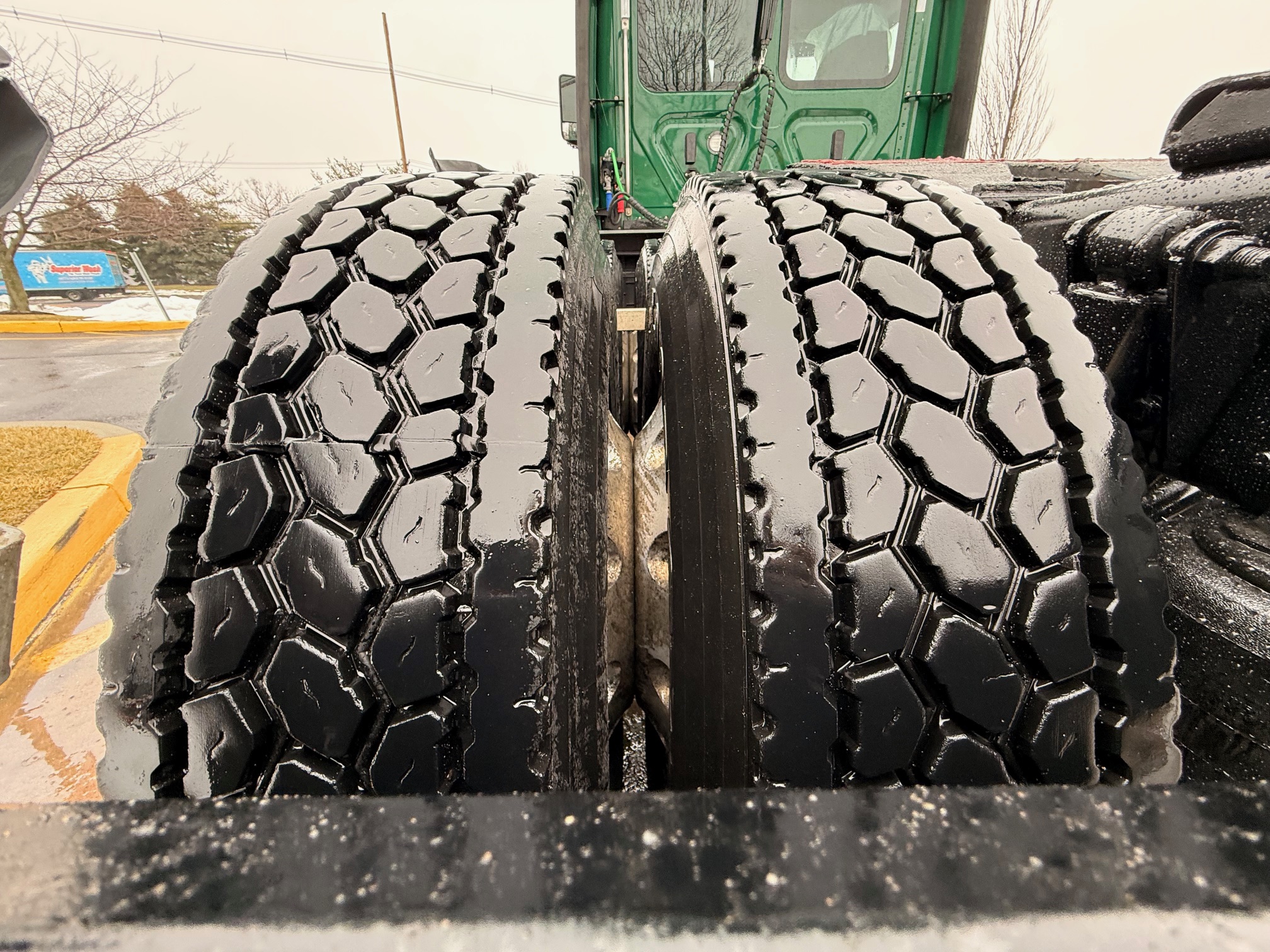 2021 FREIGHTLINER CASCADIA PT126D 180704-13 2021 FREIGHTLINER CASCADIA PT126D 180704-13