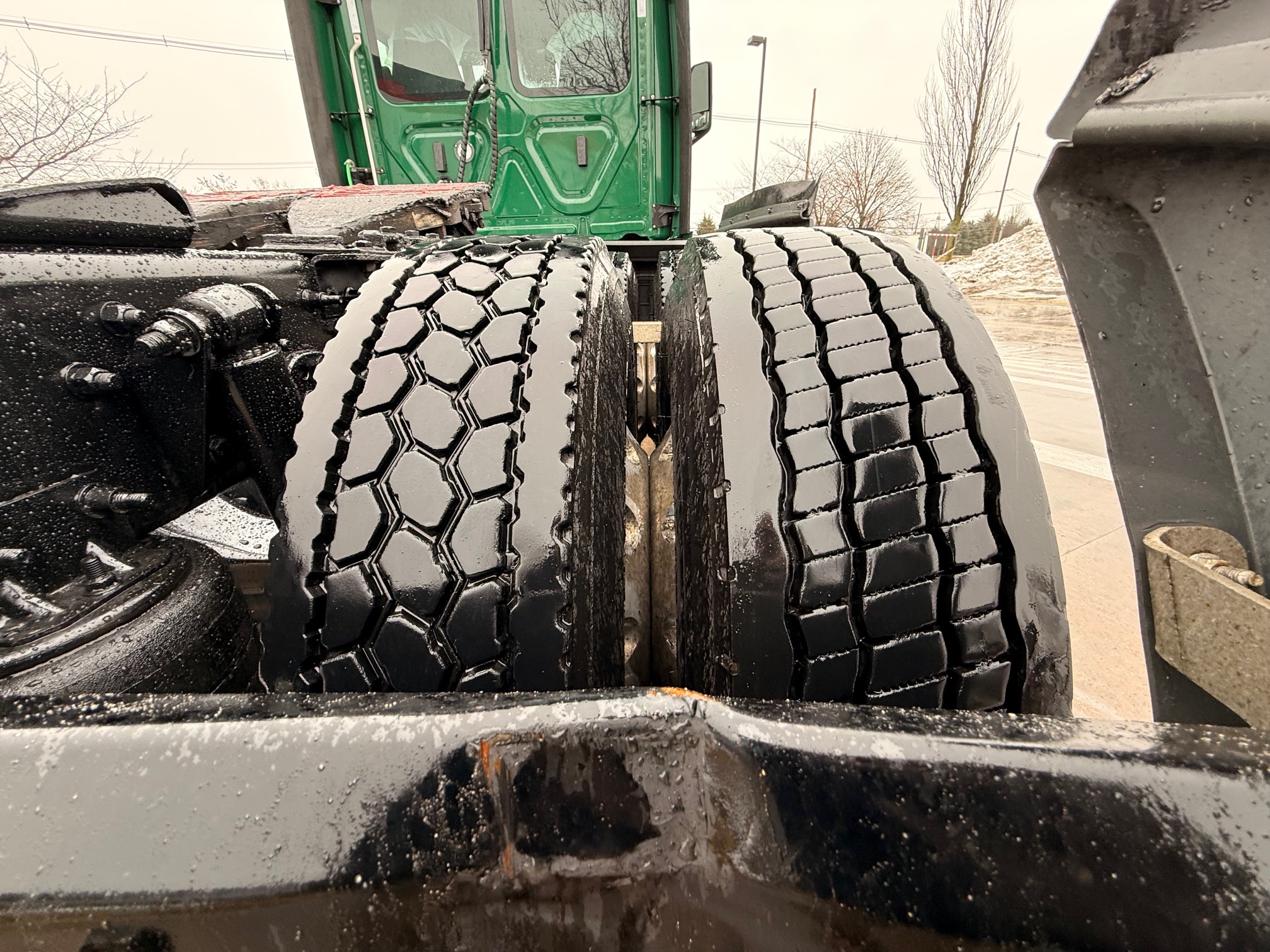 2021 FREIGHTLINER CASCADIA PT126D 180704-14 2021 FREIGHTLINER CASCADIA PT126D 180704-14