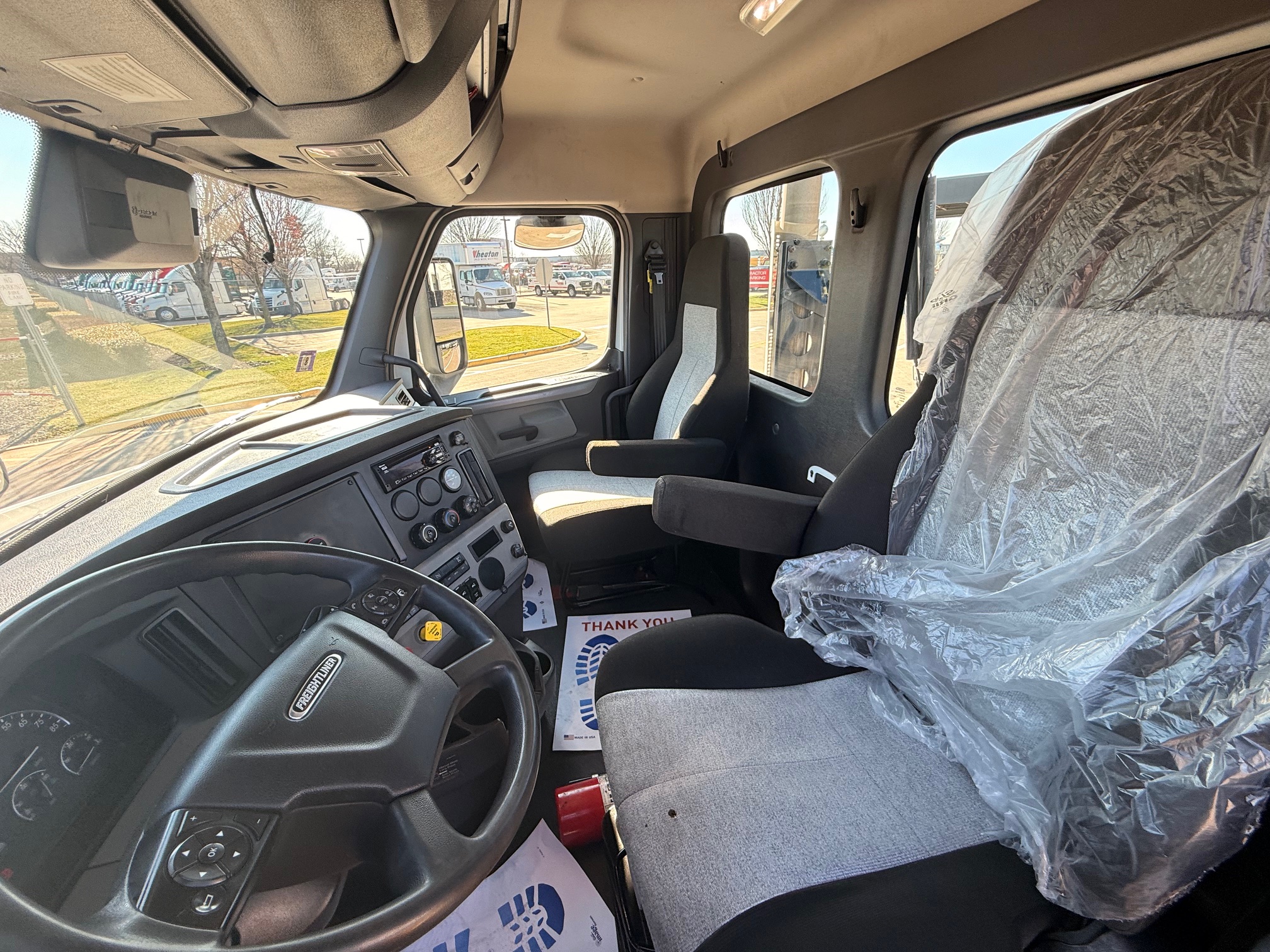 2021 Freightliner CASCADIA PT126D 192386-10 2021 Freightliner CASCADIA PT126D 192386-10