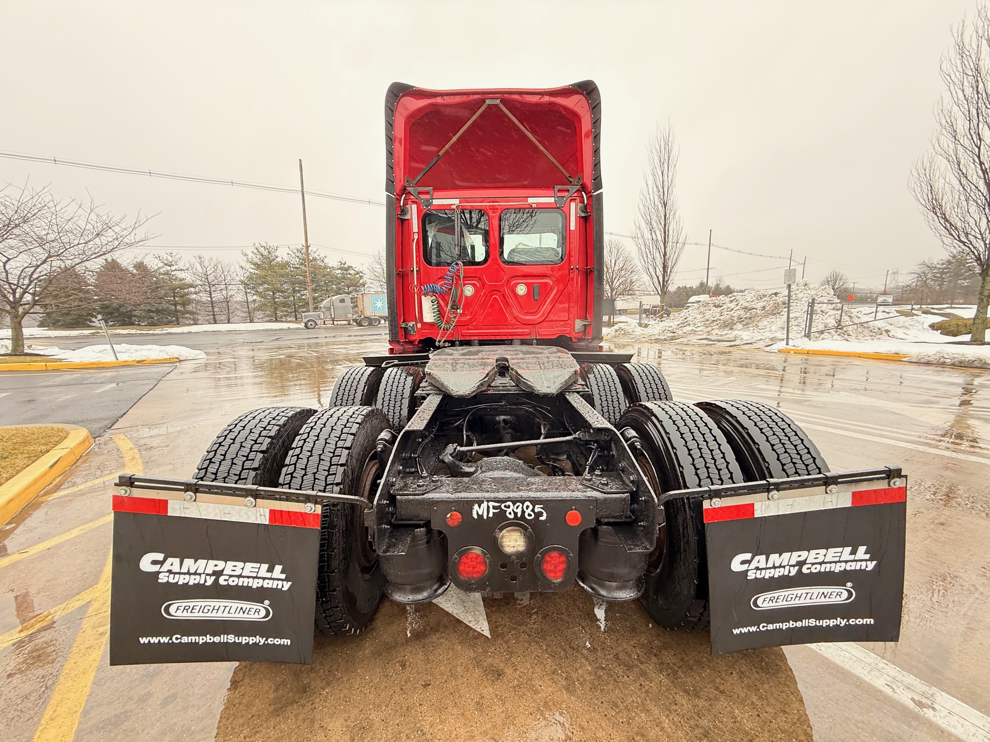2021 Freightliner CASCADIA 126 - image 5 of 6