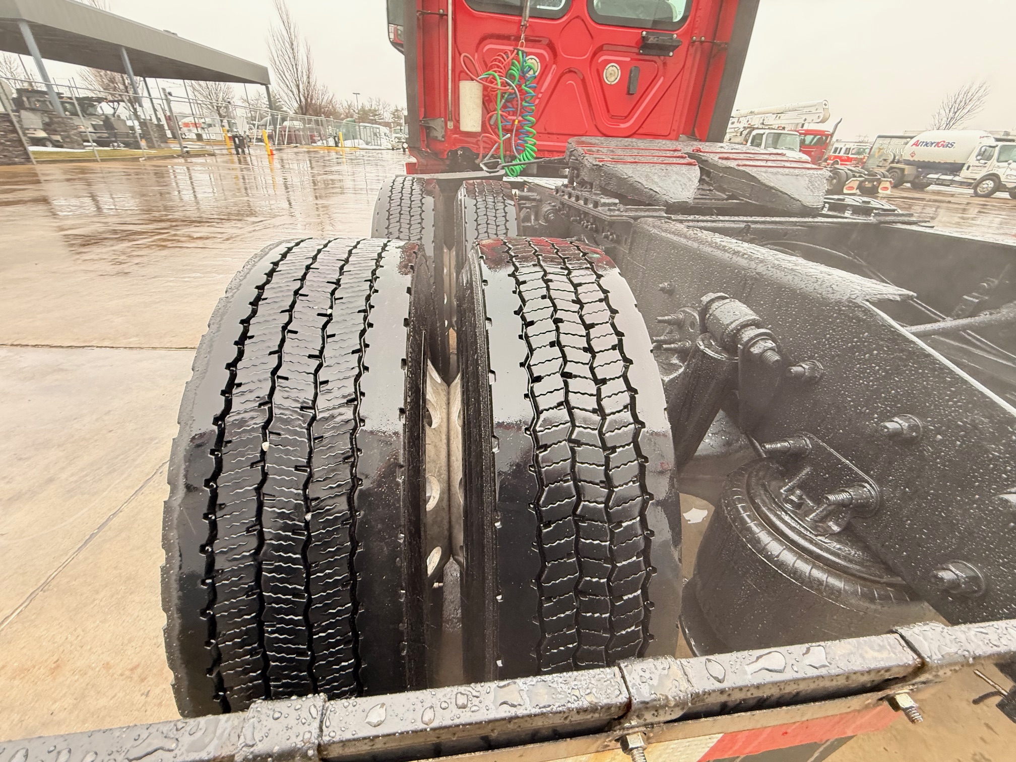 2021 Freightliner CASCADIA 126 213197-18 2021 Freightliner CASCADIA 126 213197-18