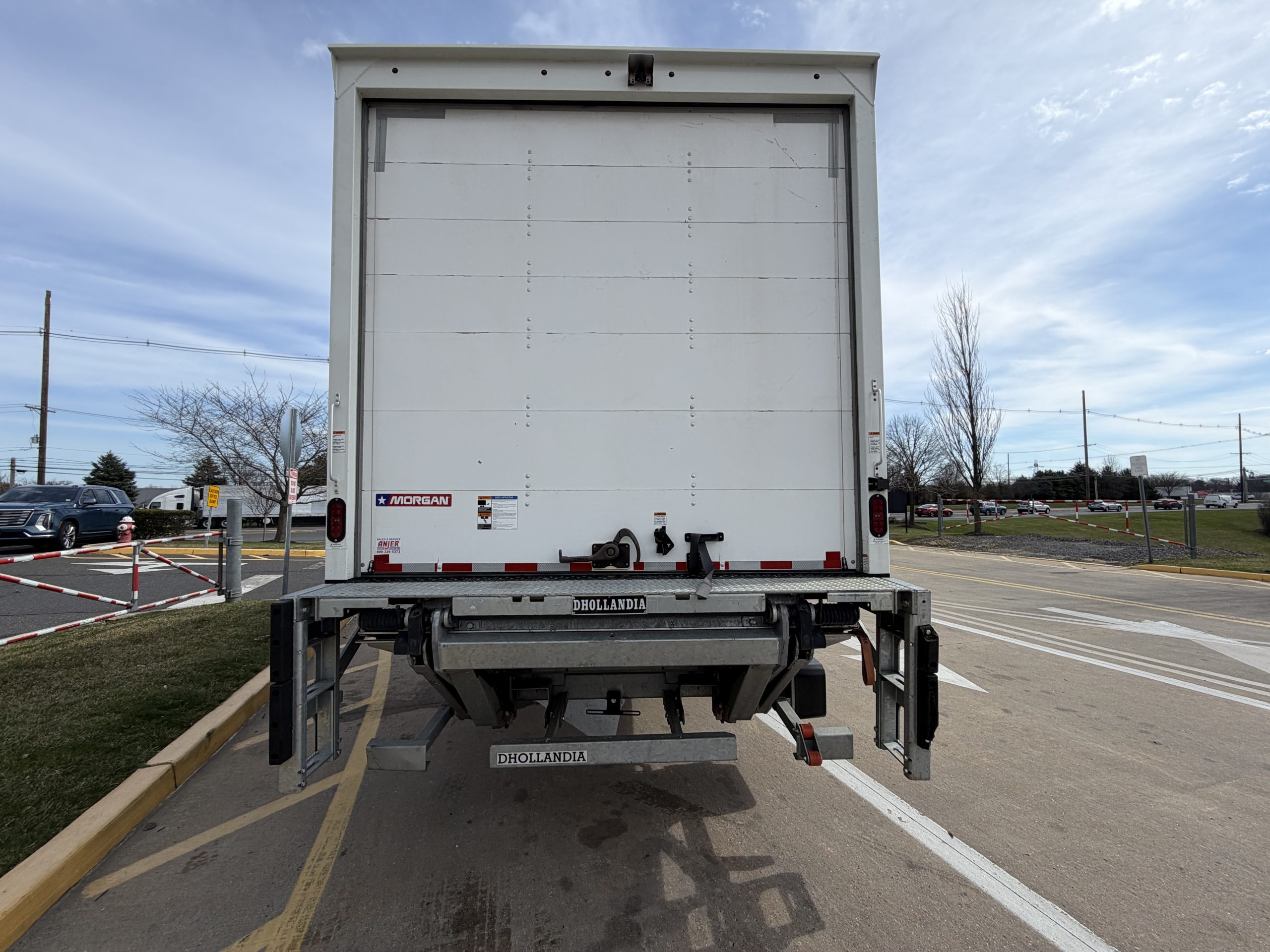 2024 CHEVROLET LCF6500XD 2024 CHEVROLET LCF6500XD - image 5 of 6