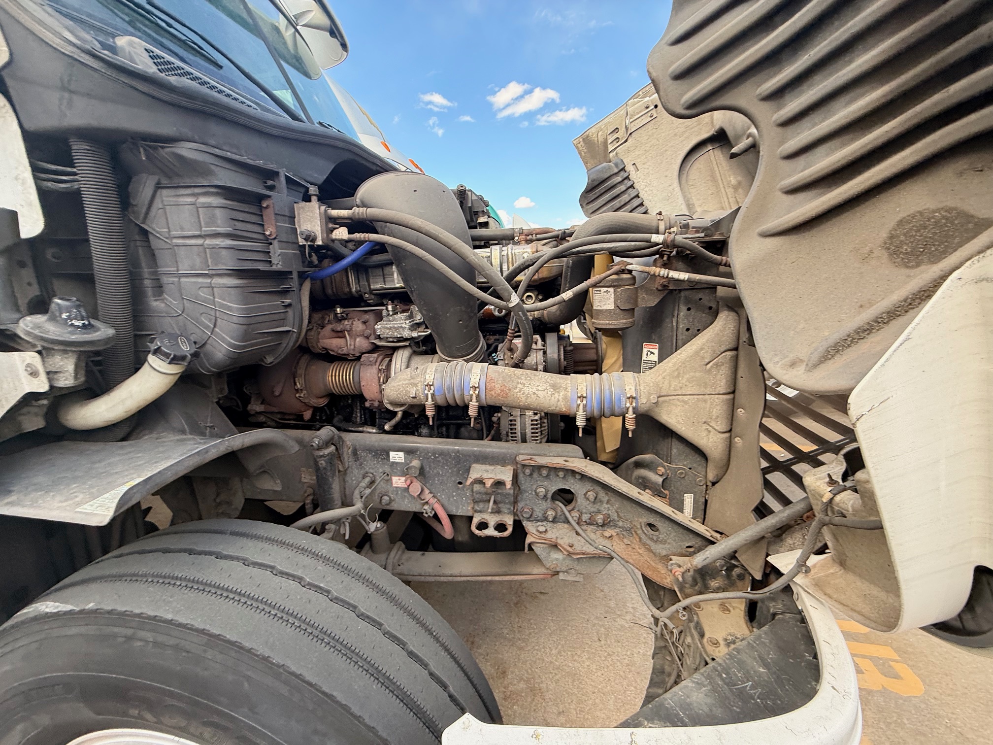 2012 FREIGHTLINER CASCADIA CA125D 132032-08 2012 FREIGHTLINER CASCADIA CA125D 132032-08