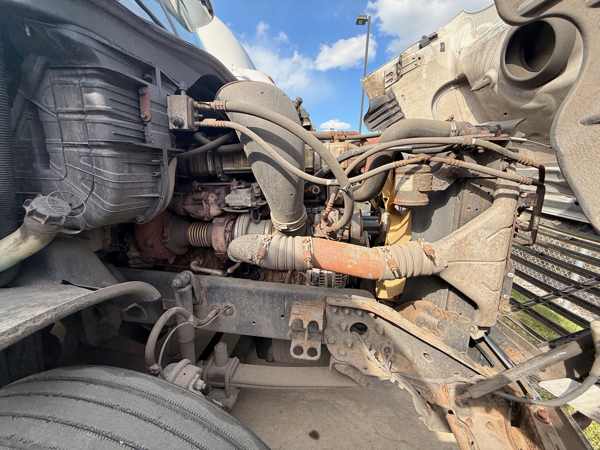 2013 Freightliner CASCADIA CA125D 132241-07 2013 Freightliner CASCADIA CA125D 132241-07