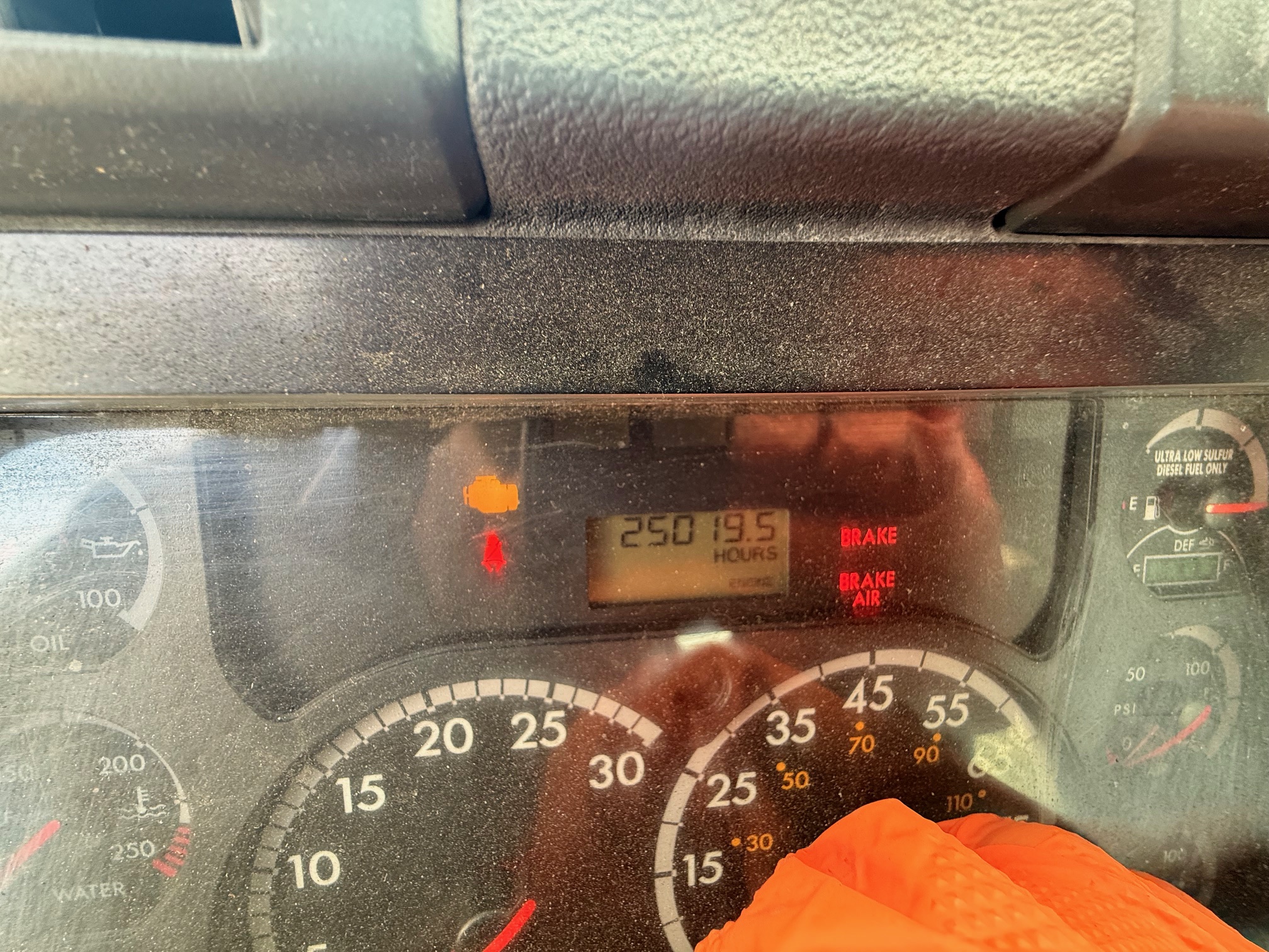 2013 Freightliner CASCADIA CA125D 132241-10 2013 Freightliner CASCADIA CA125D 132241-10