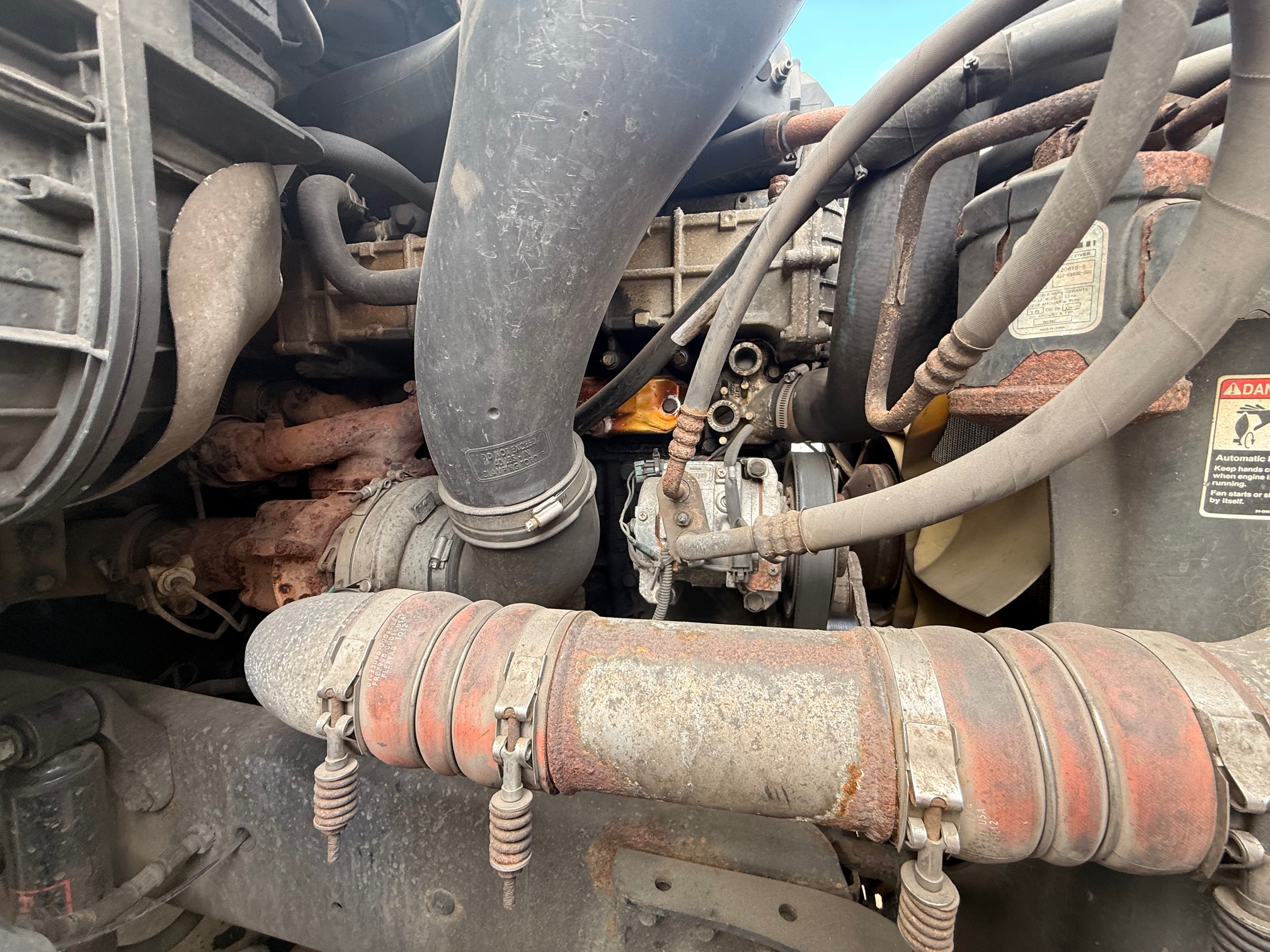 2013 Freightliner CA113DC 135902-08 2013 Freightliner CA113DC 135902-08