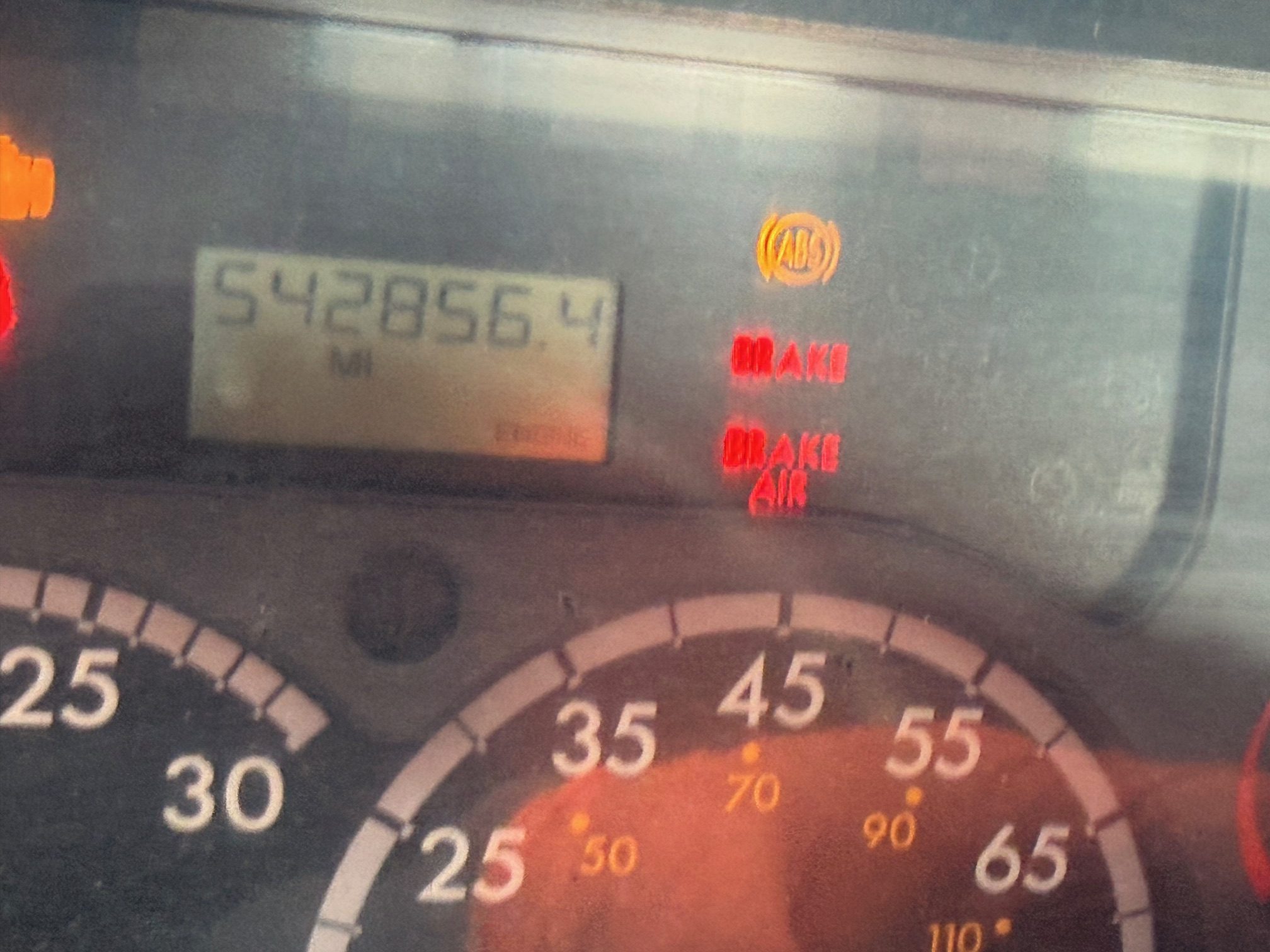 2013 Freightliner CA113DC 135902-10 2013 Freightliner CA113DC 135902-10