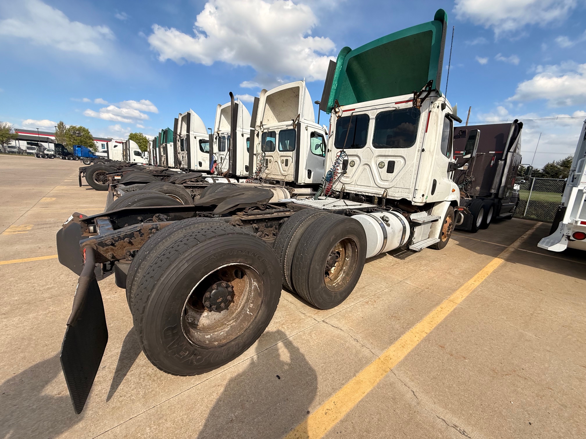 2013 FREIGHTLINER CASCADIA CA113D - image 6 of 6