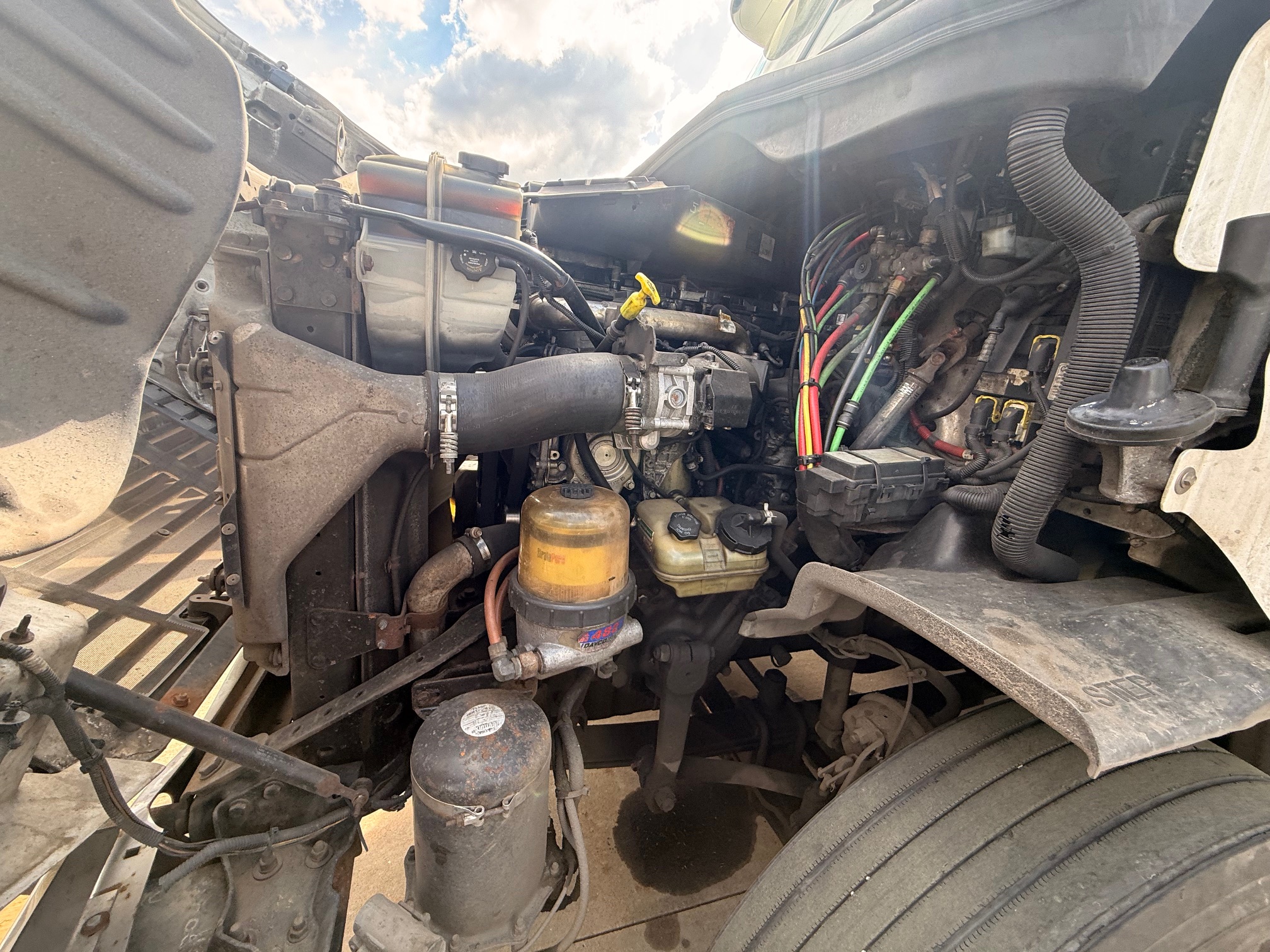 2013 Freightliner CASCADIA CA113D 135923-08 2013 Freightliner CASCADIA CA113D 135923-08