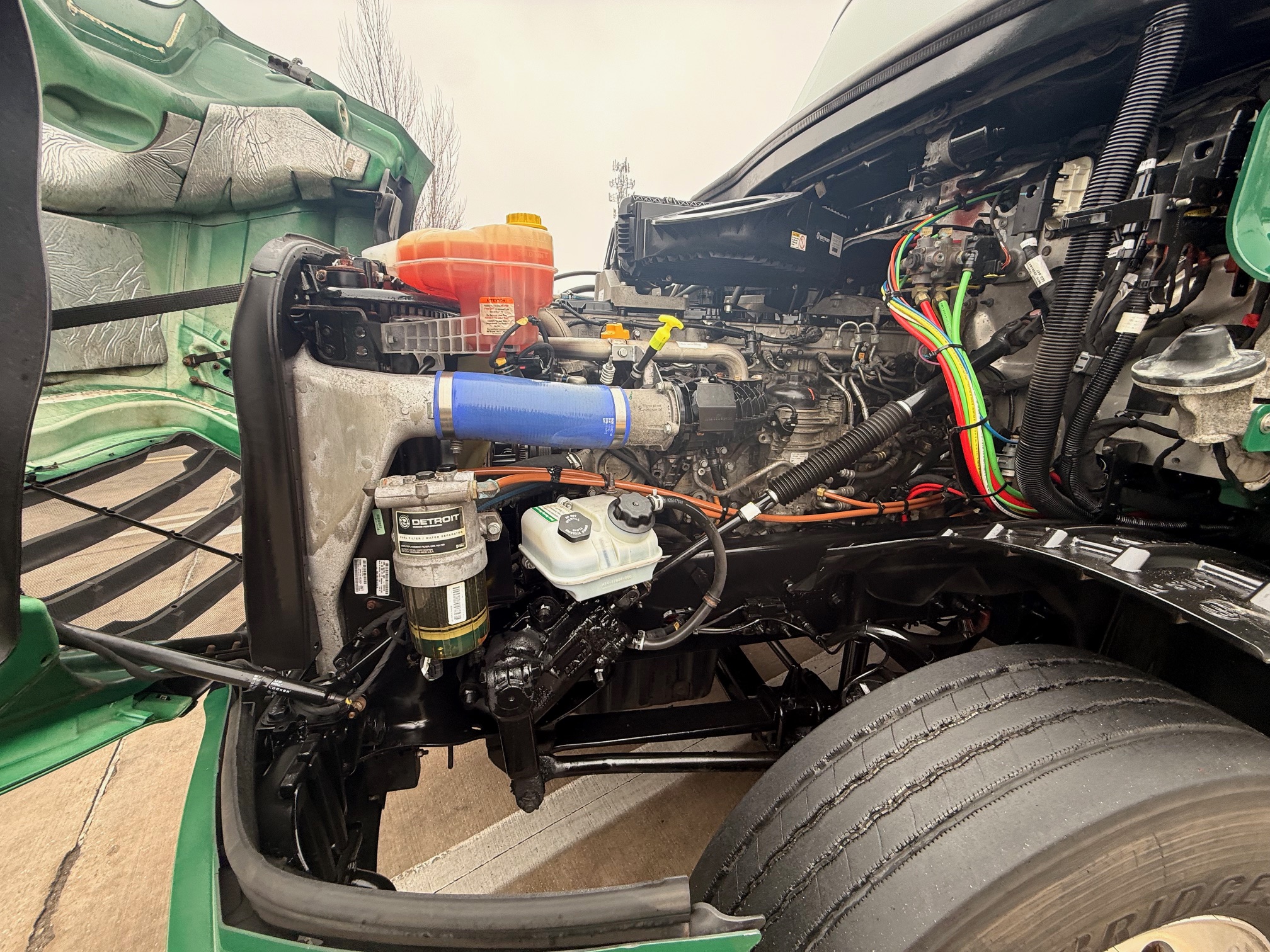 2021 Freightliner CASCADIA PT126D 180707-09 2021 Freightliner CASCADIA PT126D 180707-09