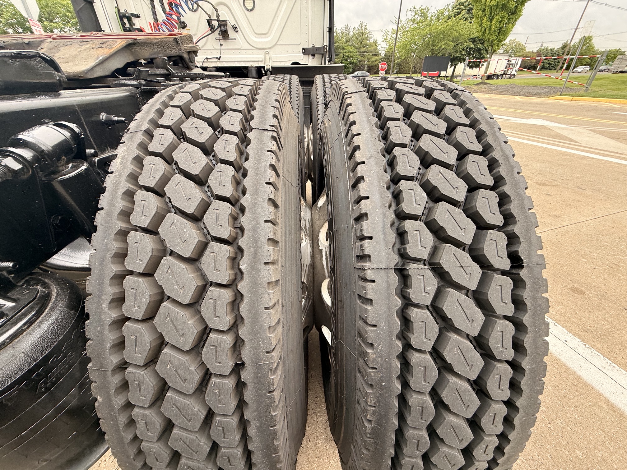 2022 Freightliner CASCADIA PT126S 184577-19 2022 Freightliner CASCADIA PT126S 184577-19