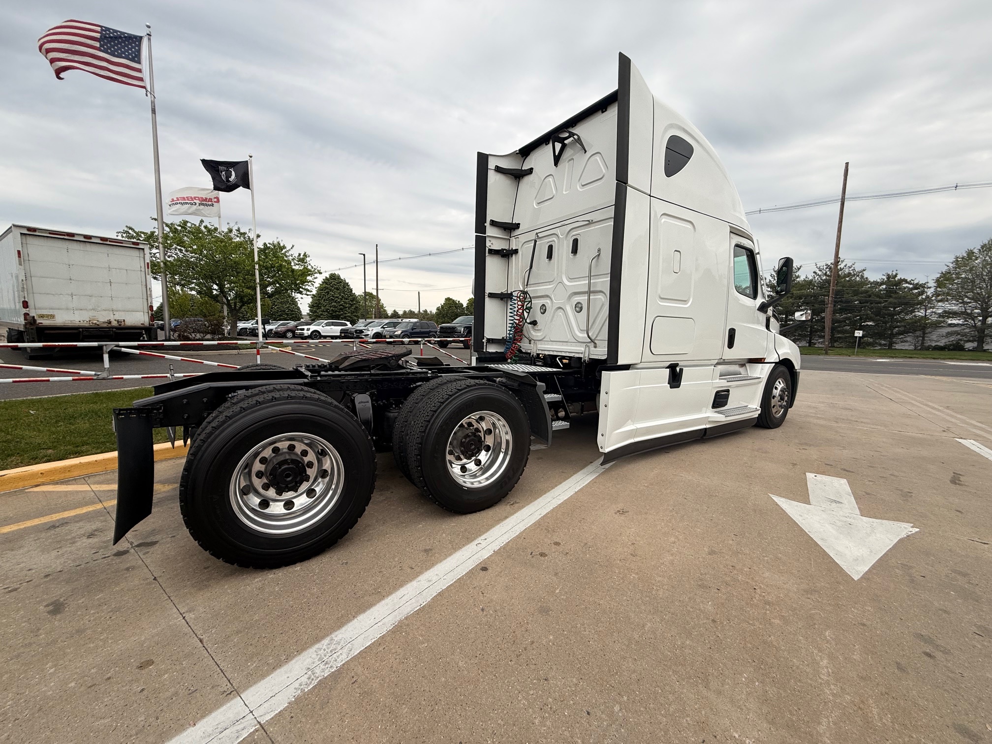 2022 Freightliner CASCADIA 126 - image 6 of 6