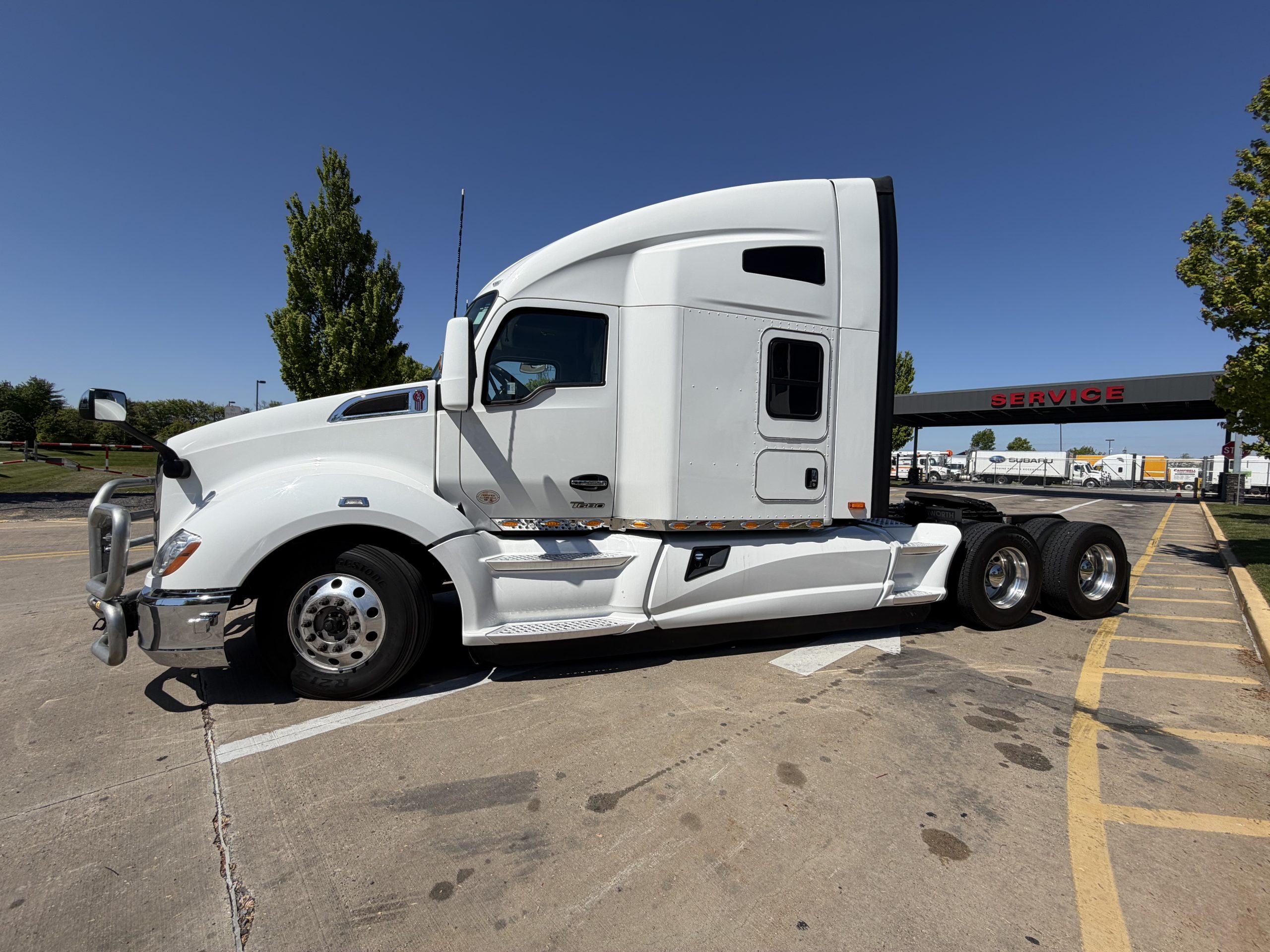 2022 KENWORTH CONSTRUCTION 2022 KENWORTH CONSTRUCTION - image 1 of 6