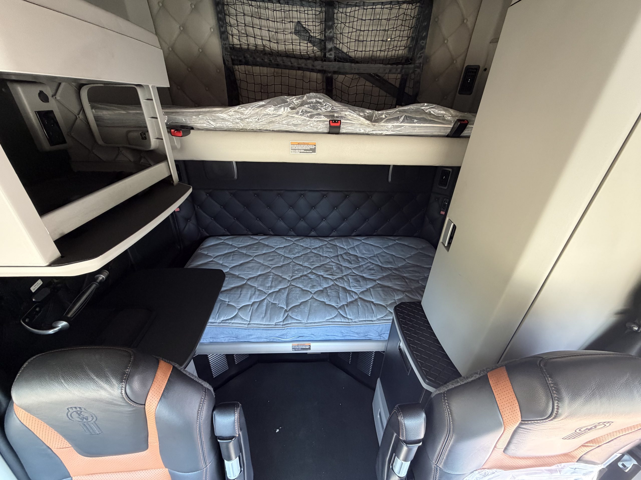 2022 KENWORTH CONSTRUCTION 215265-11 2022 KENWORTH CONSTRUCTION 215265-11