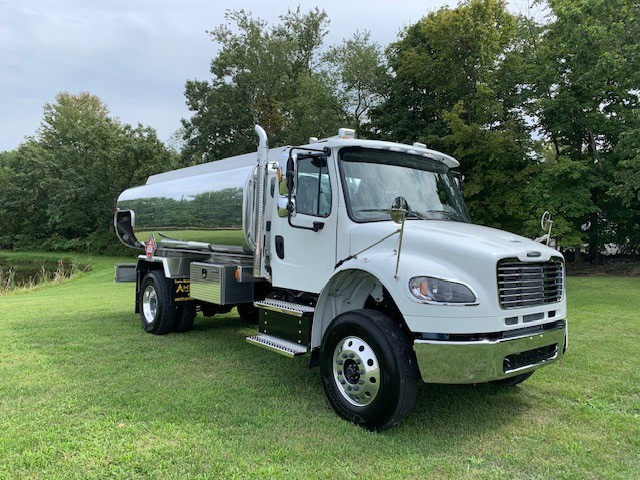 2026 Freightliner M2106 2026 Freightliner M2106 - image 2 of 5