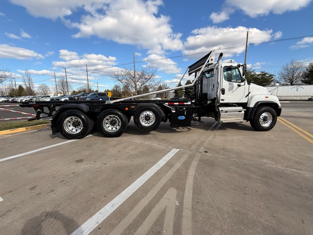 2026 Freightliner 114SD 211487-08 2026 Freightliner 114SD 211487-08