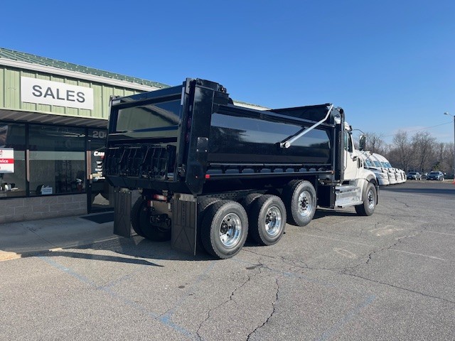 2026 Western Star Trucks 49X 2026 Western Star Trucks 49X - image 2 of 6