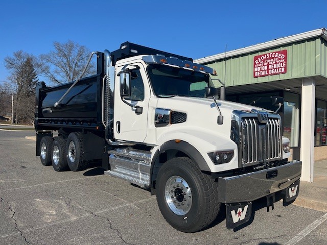 2026 Western Star Trucks 49X 2026 Western Star Trucks 49X - image 5 of 6