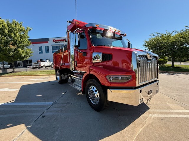 2027 Western Star Trucks 47X 213403-07 2027 Western Star Trucks 47X 213403-07