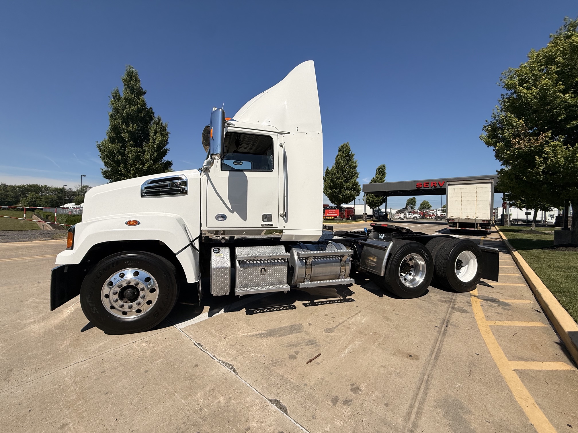 2020 Western Star Trucks 4700SF 2020 Western Star Trucks 4700SF - image 3 of 6