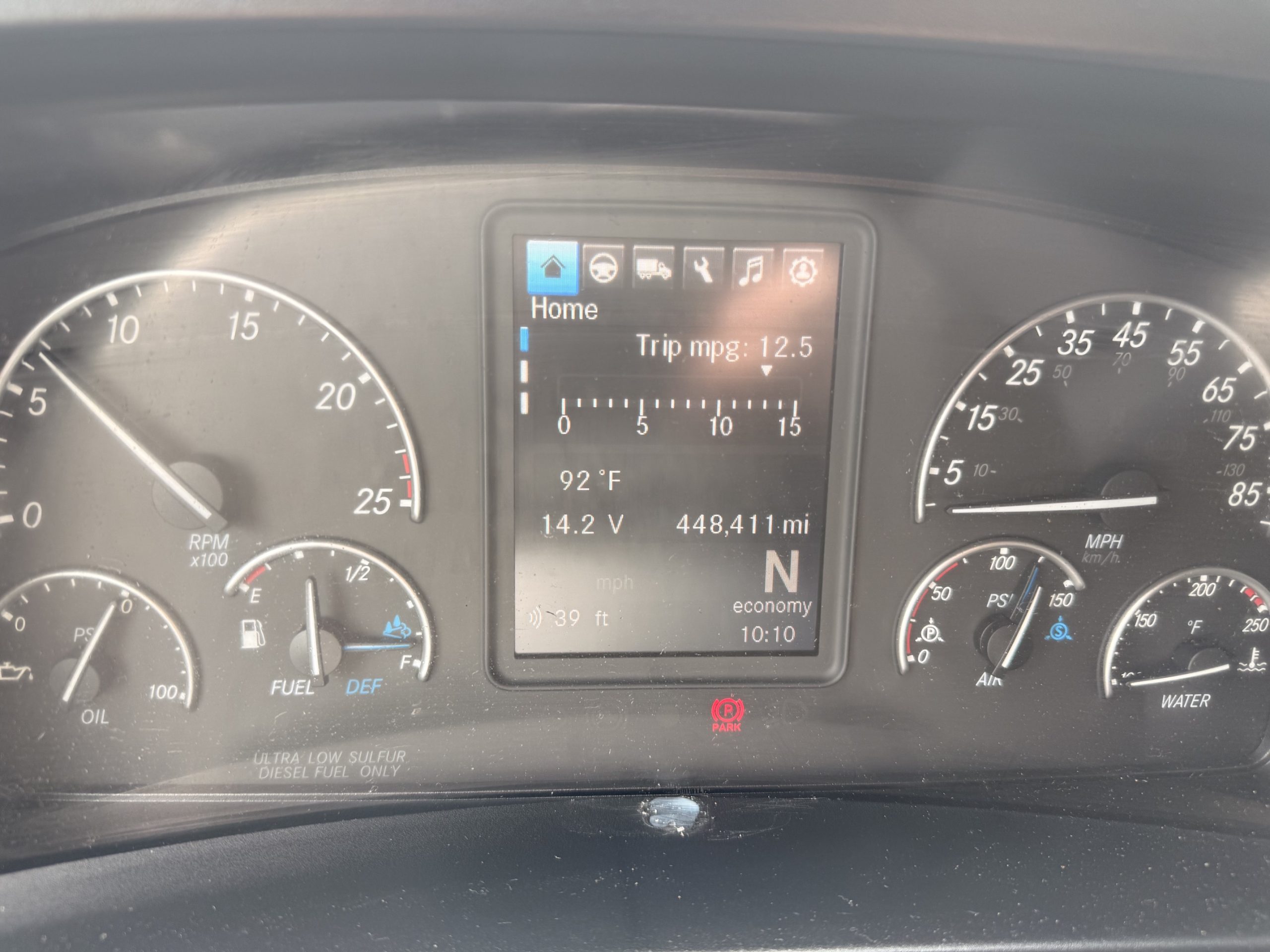 2022 Freightliner CASCADIA 126 215645-08 2022 Freightliner CASCADIA 126 215645-08
