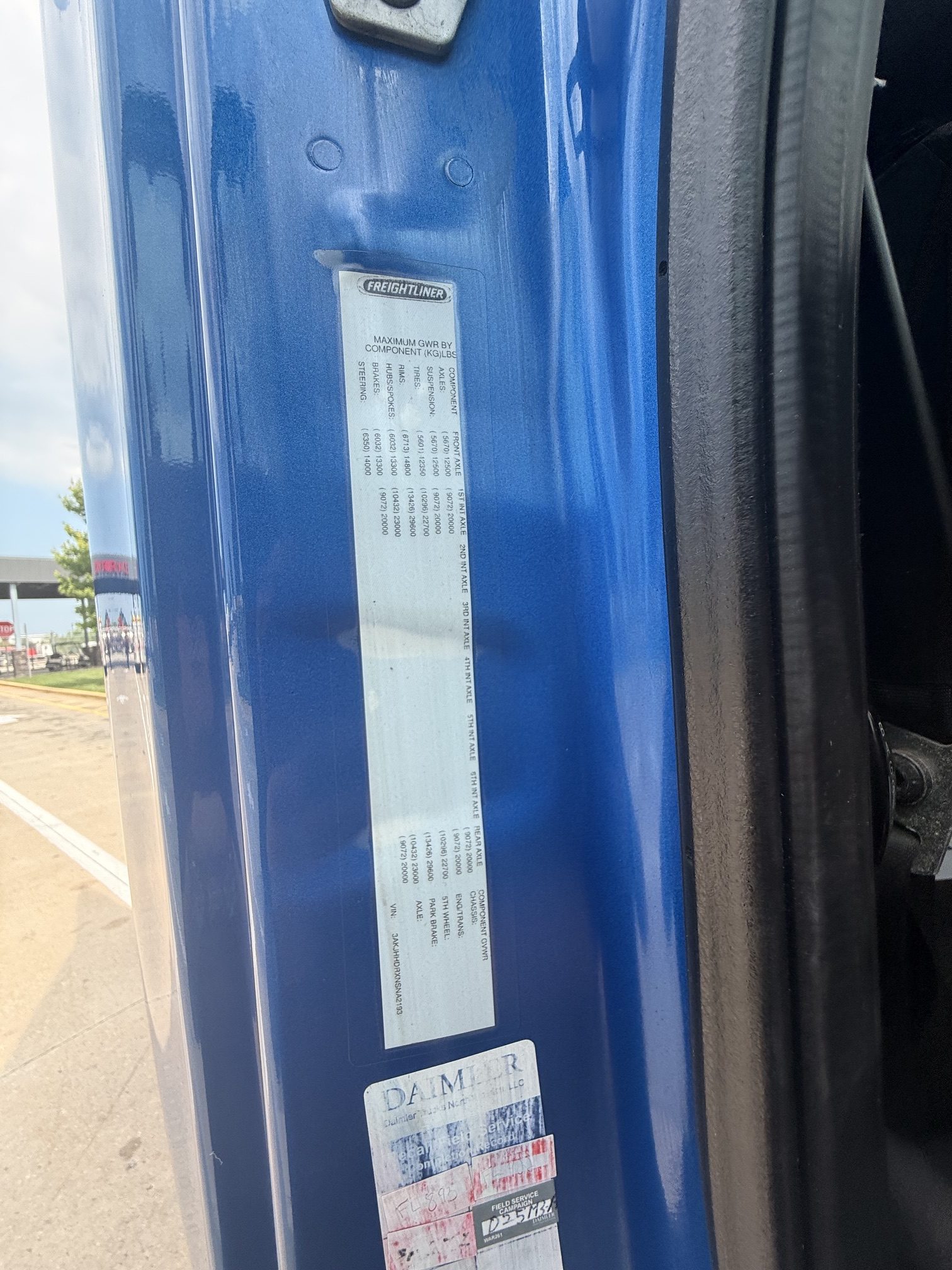 2022 Freightliner CASCADIA 126 215645-22 2022 Freightliner CASCADIA 126 215645-22