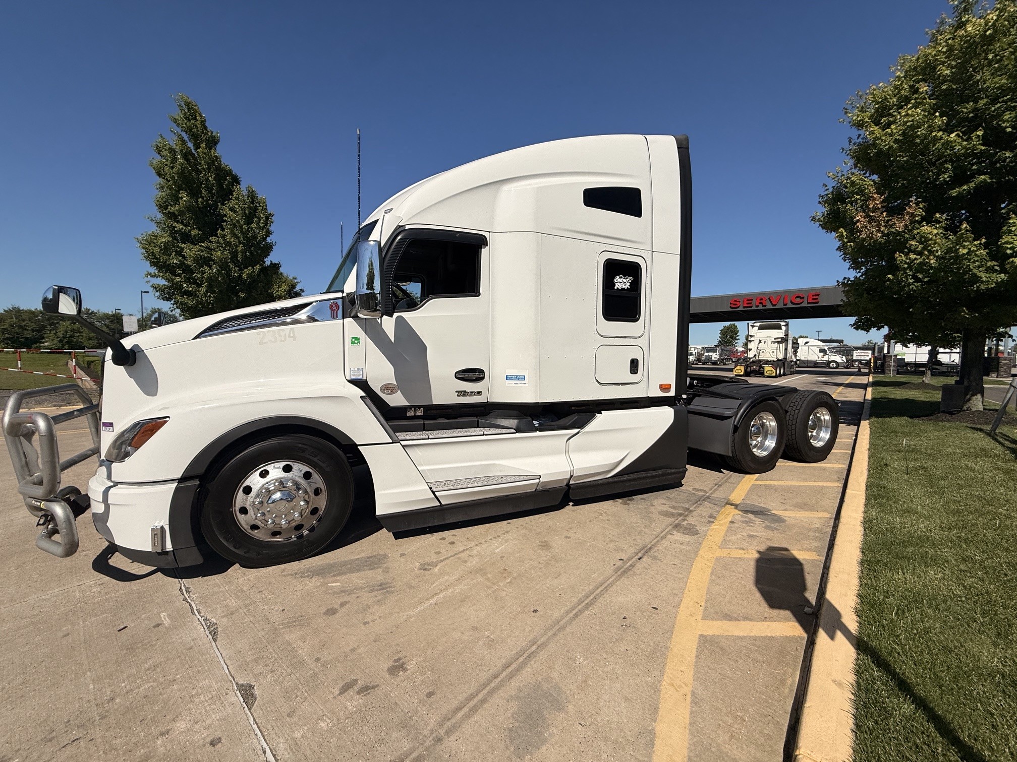 2022 KENWORTH CONSTRUCTION 2022 KENWORTH CONSTRUCTION - image 1 of 6