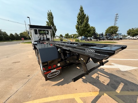 2027 Western Star Trucks 47X 2027 Western Star Trucks 47X - image 3 of 6