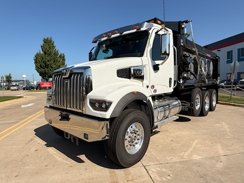 2027 Western Star Trucks 47X 2027 Western Star Trucks 47X - image 1 of 6