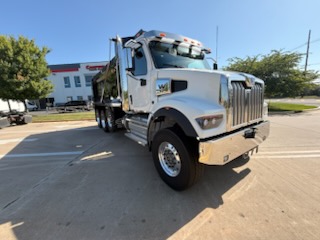 2027 Western Star Trucks 47X 213208-07 2027 Western Star Trucks 47X 213208-07