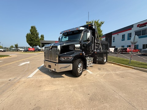 2027 Western Star Trucks 47X 2027 Western Star Trucks 47X - image 1 of 6