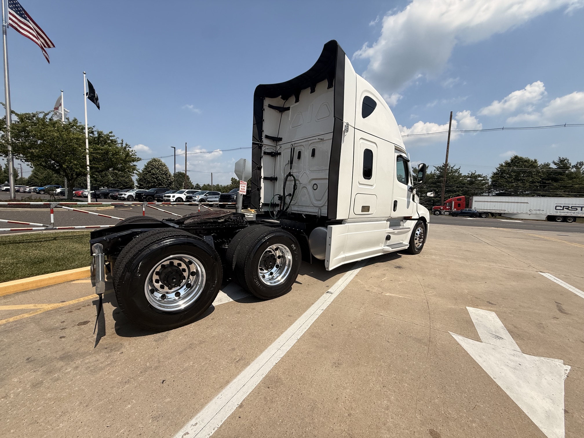 2023 Freightliner CASCADIA 126 2023 Freightliner CASCADIA 126 - image 6 of 6