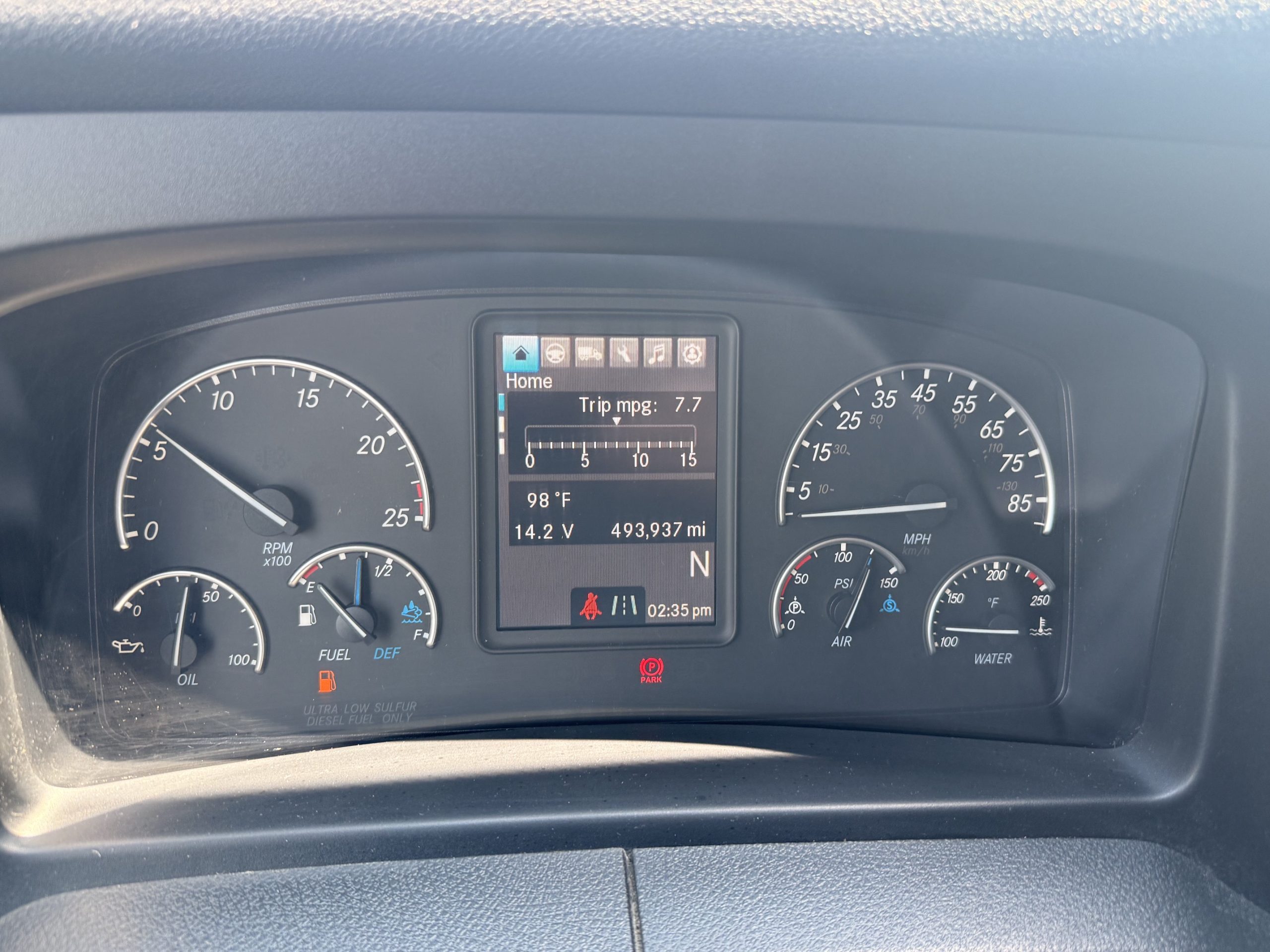 2023 Freightliner CASCADIA 126 216235-07 2023 Freightliner CASCADIA 126 216235-07